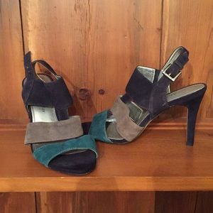 Anne Klein I-flex heels.